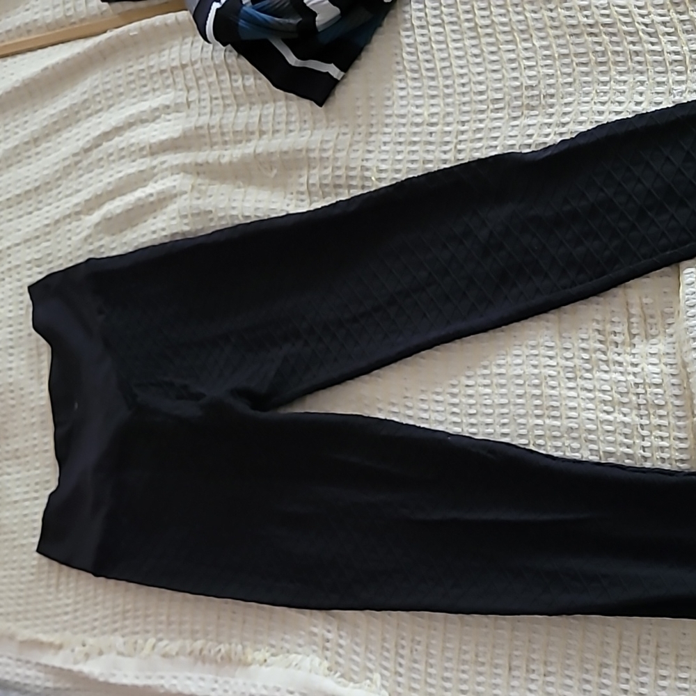 Black leggings
